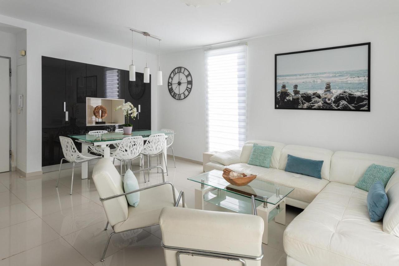Beautiful Modern Villa Dehesa de Campoamor  Kültér fotó